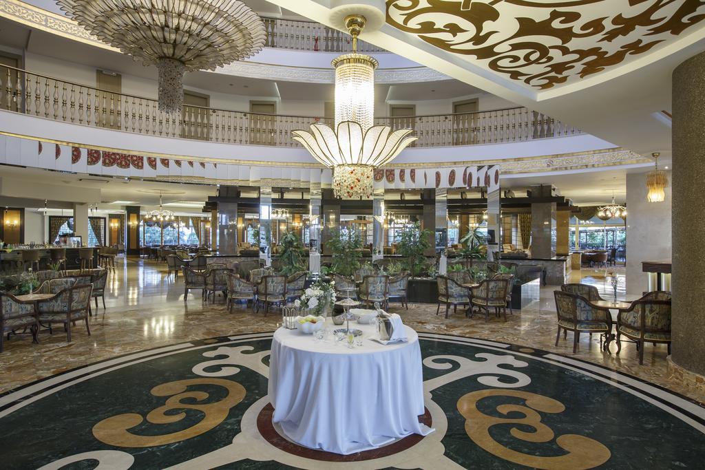 Side Crown Palace Ultra All Inclusive Екстериор снимка